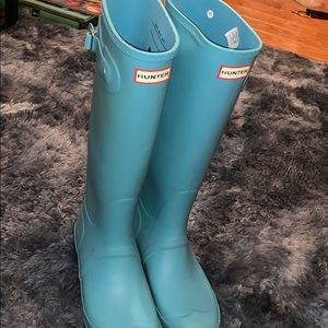 Tiffany blue hunter boots